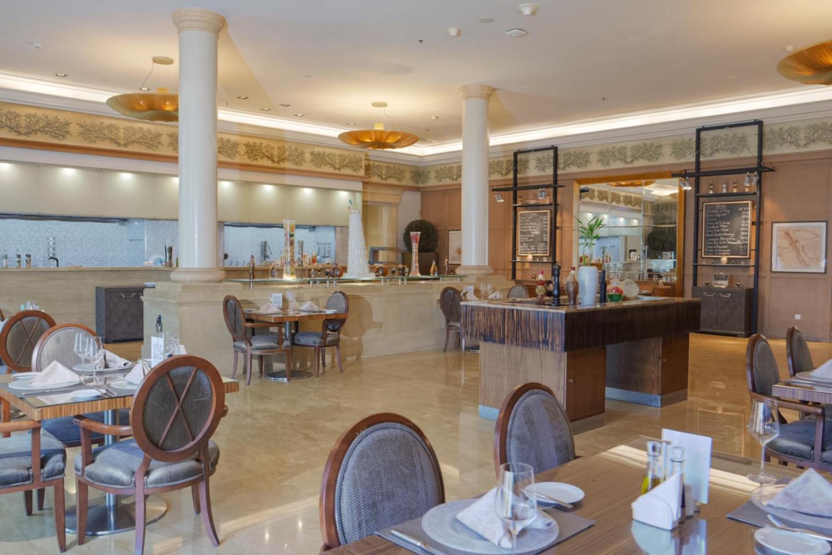 Sheraton Dammam Hotel & Convention Centre Εξωτερικό φωτογραφία